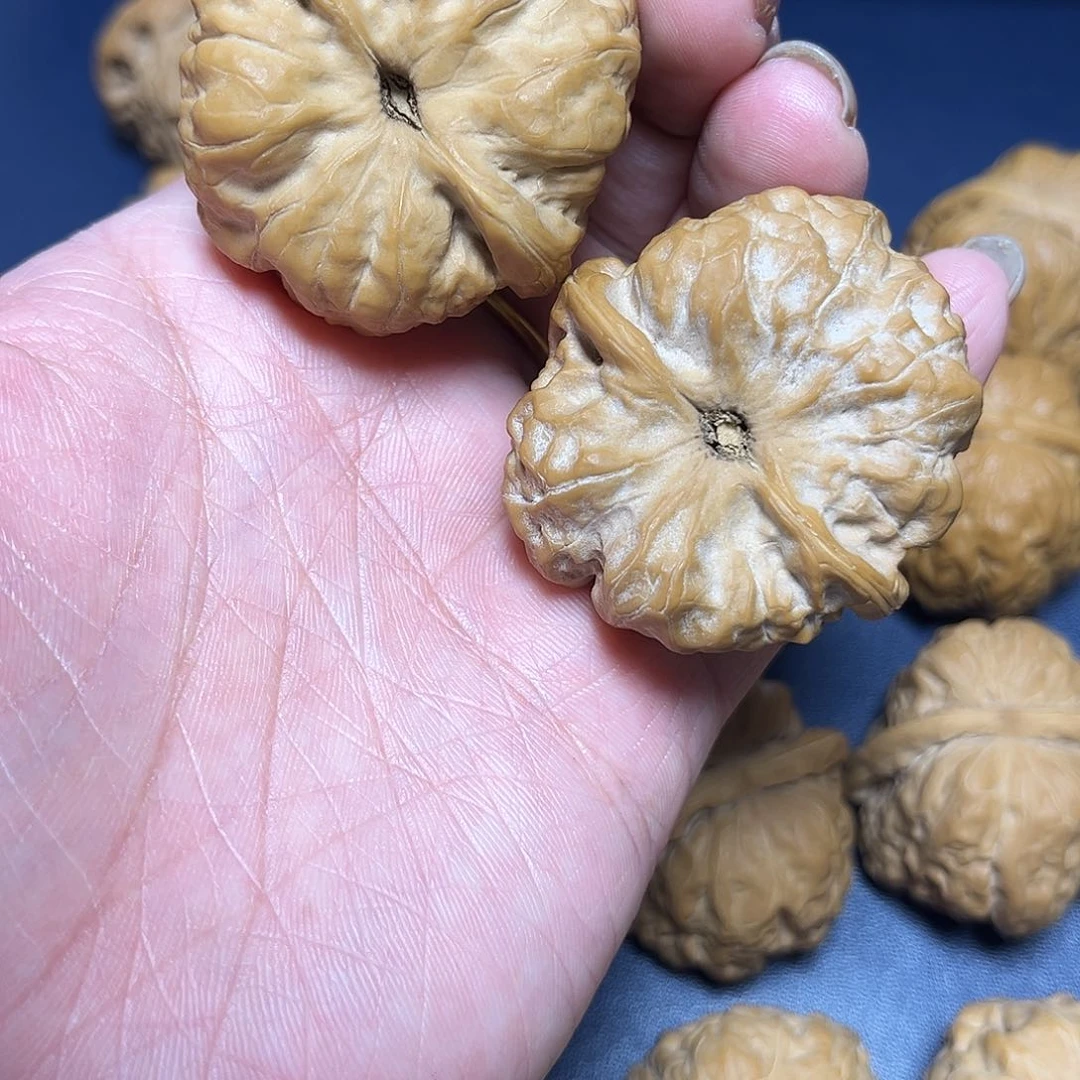 文玩核桃吊坠松*外哇哇哇