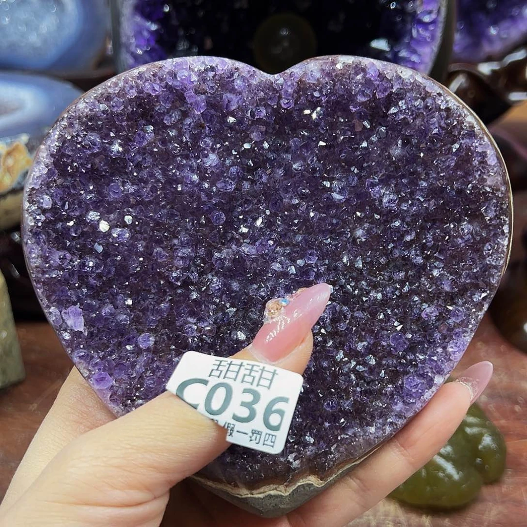 水晶大型摆件未镶嵌