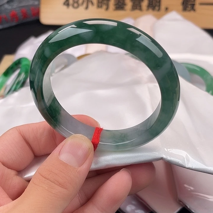 翡翠未镶嵌手镯手镯-2