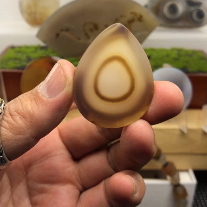 玛瑙/玉髓合金颈饰