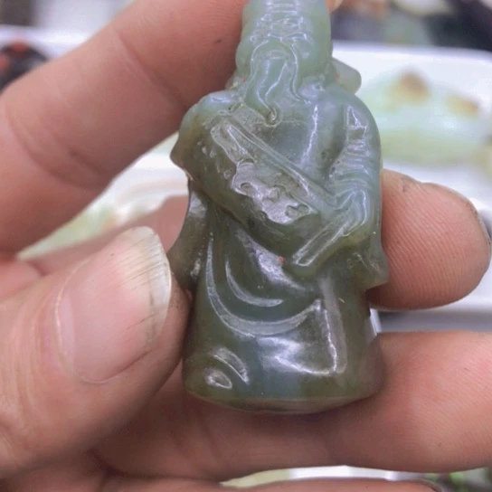 和田玉（糖玉）颈饰未镶嵌