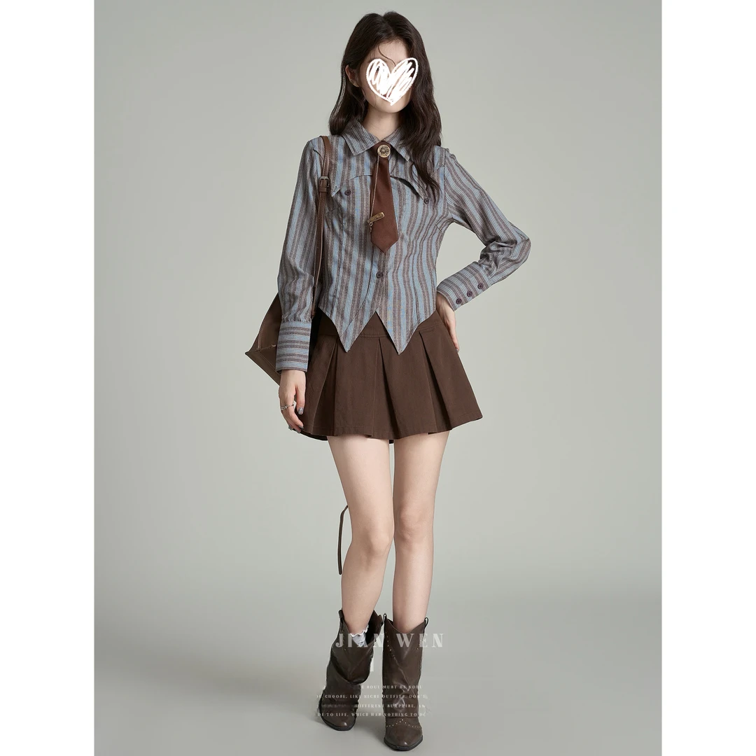 美高校社级2025早秋复古学院风条纹衬衫~美拉德领带