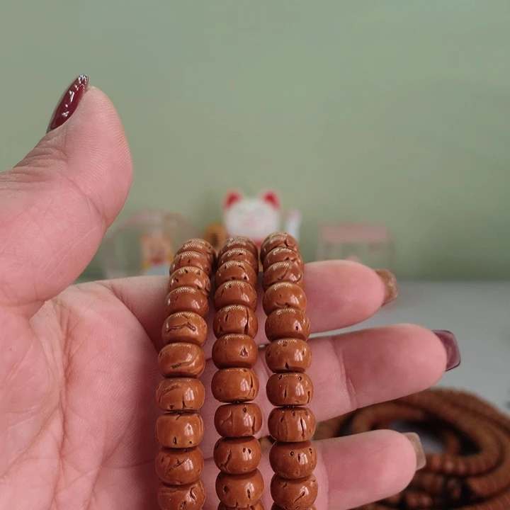 柠****?桃核脖挂精工老型96