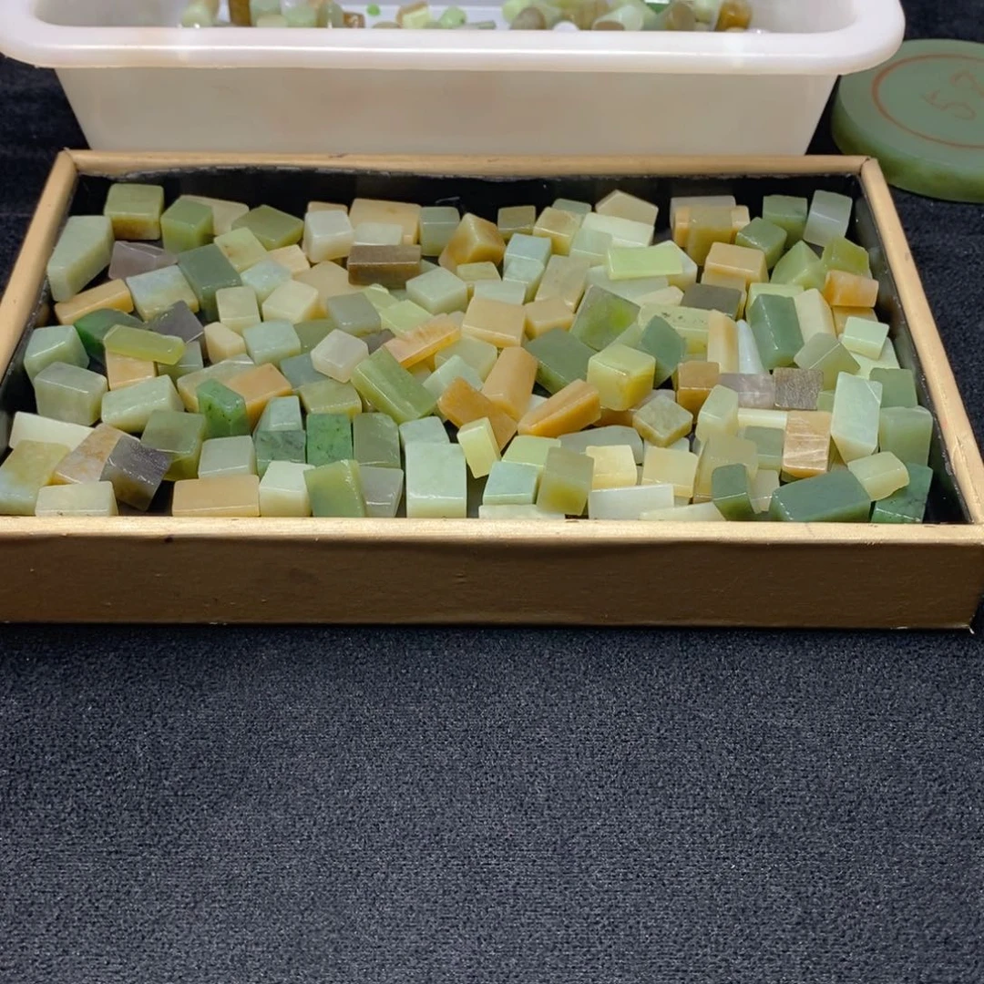 和田玉（糖玉）未镶嵌珠宝半成品多****菜