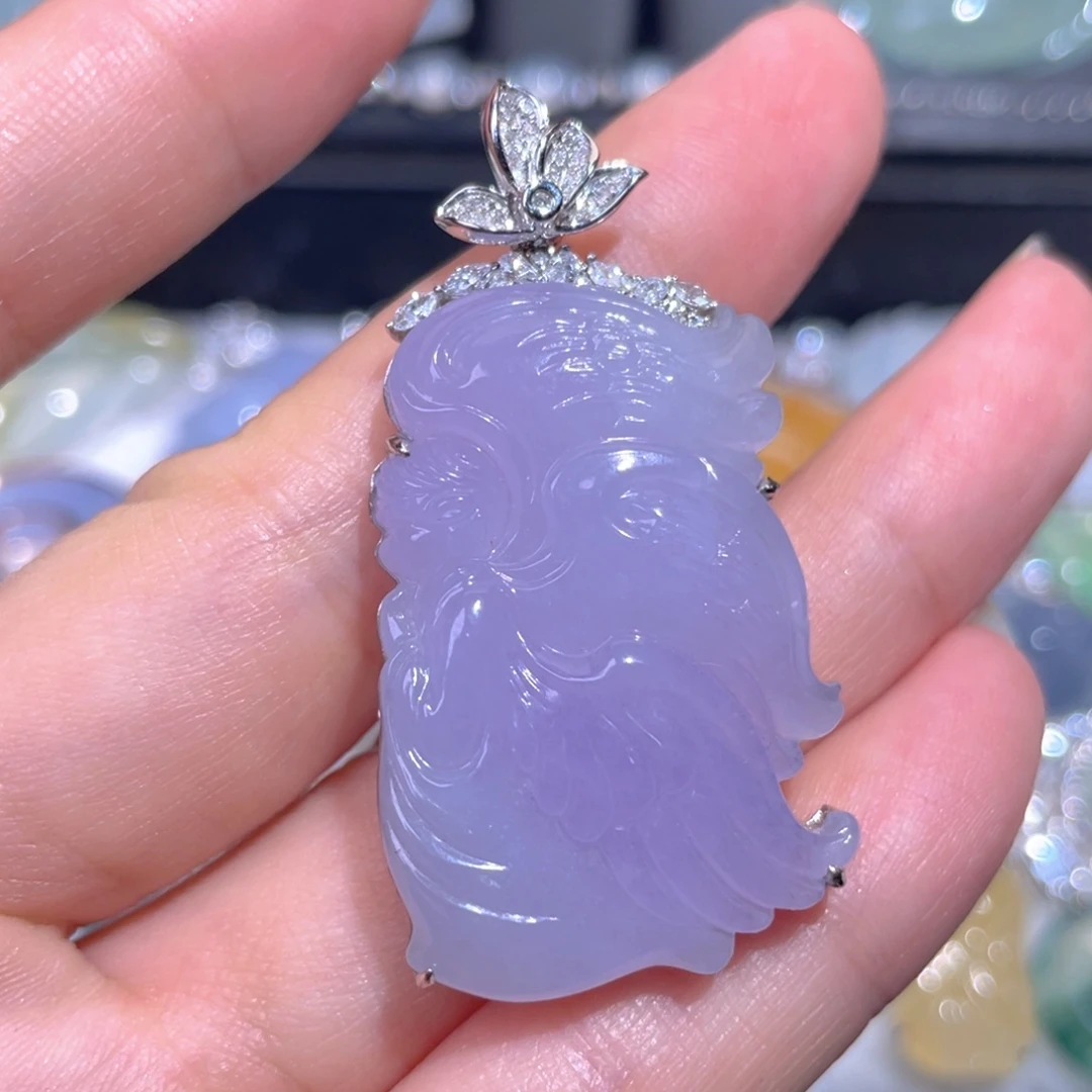 颈饰18K金镶嵌翡翠?****L翡翠