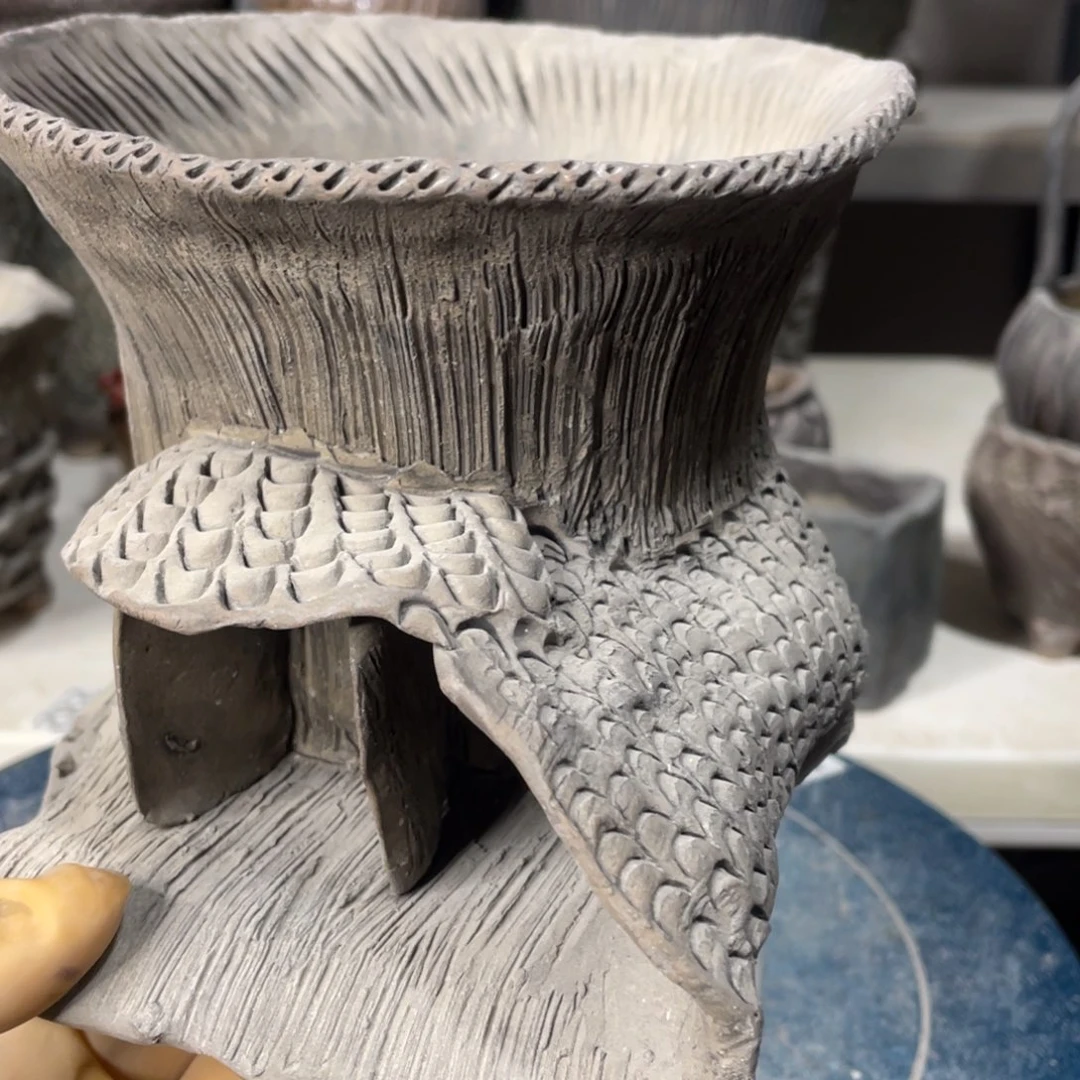 红陶一个人的时候就会wei'xia