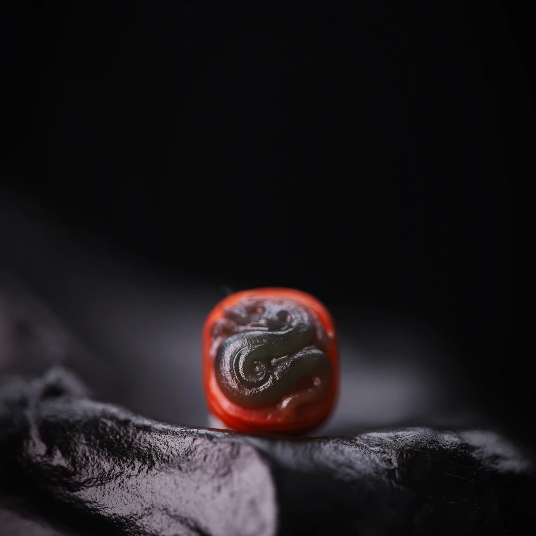 南红包浆料 蓝皮玻璃包浆螭龙 7.5×6.6mm 高品质 名家工