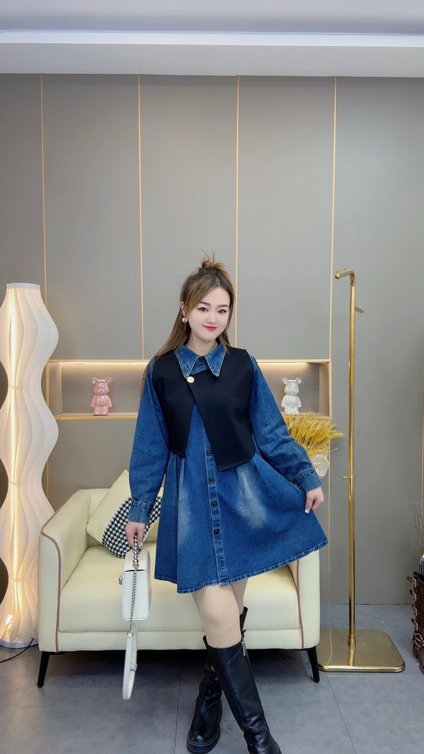 早春穿搭套装胖mm港风复古高级感短马甲衬衫裙子两件套装显瘦3262