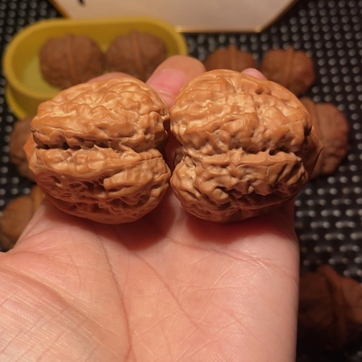 把件文玩核桃四深开大腿蛙王