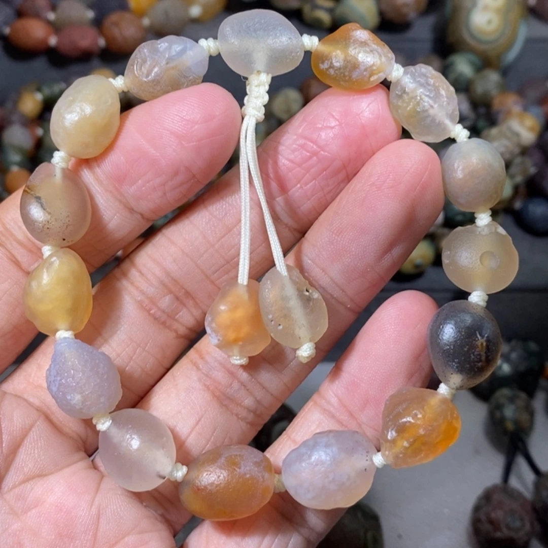 未镶嵌玛瑙/玉髓珠宝奇石