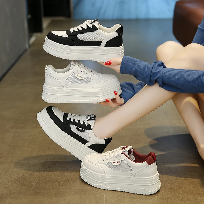 网面松糕厚底小白鞋女2025春季新款百搭超火面包鞋内增高休闲板鞋