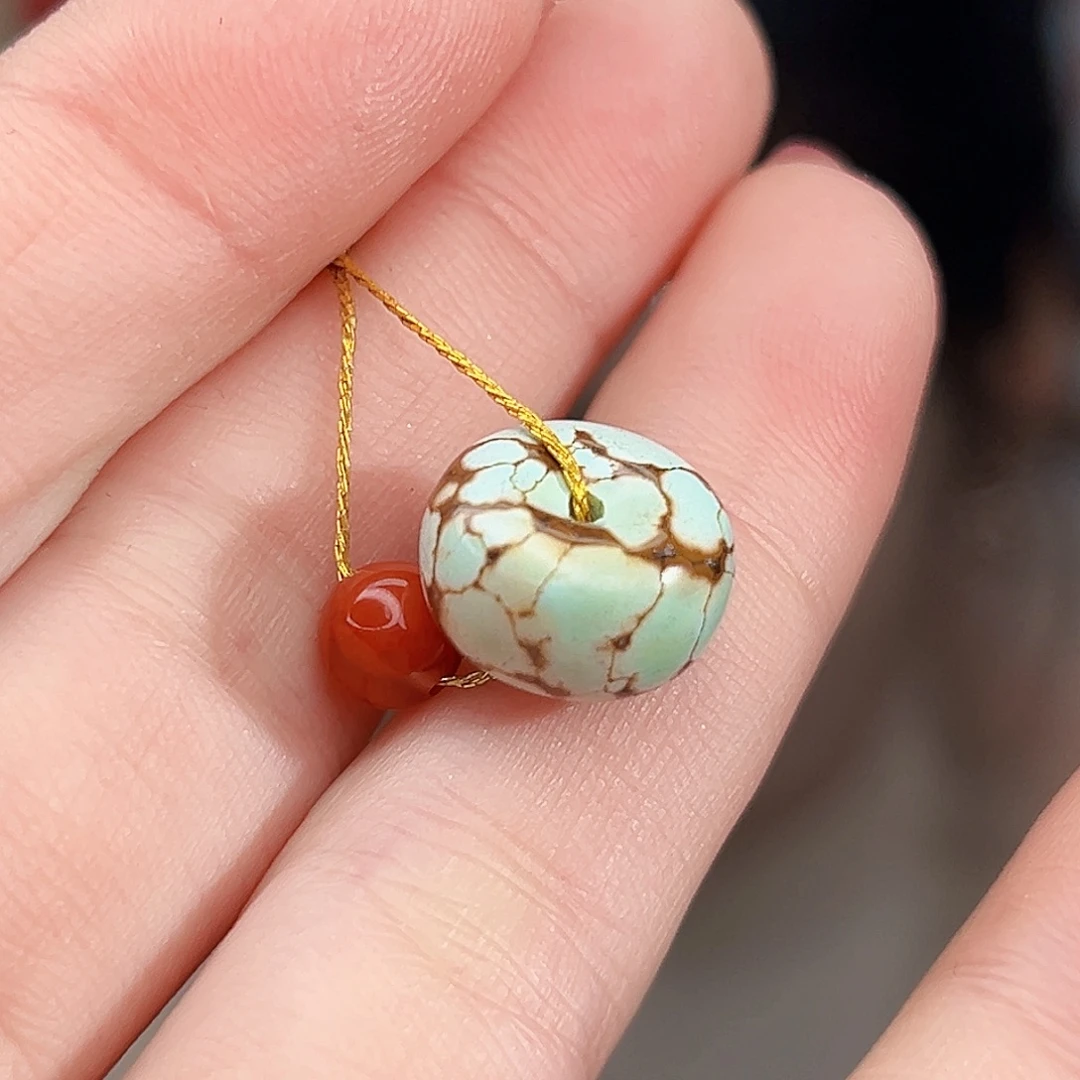 南红玛瑙未镶嵌珠宝奇石