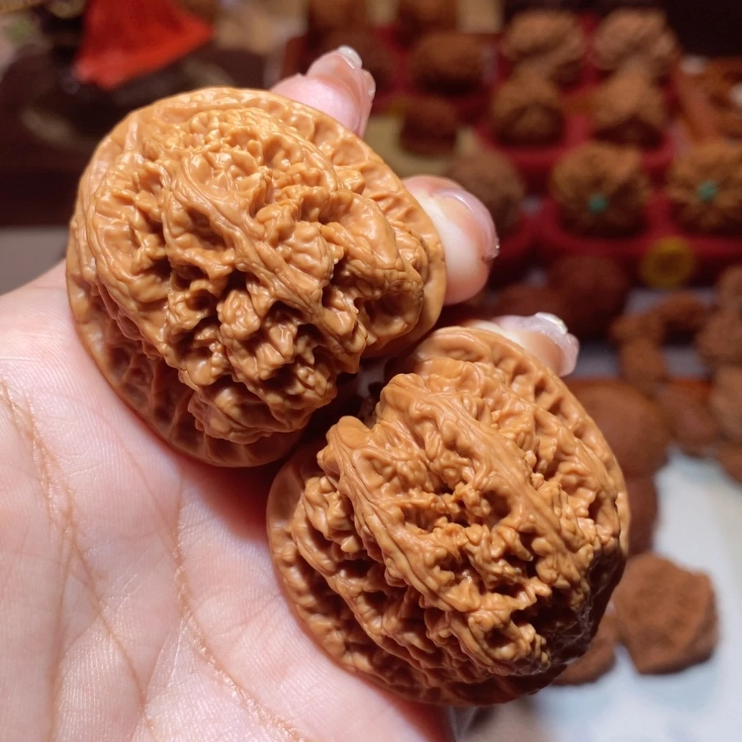 文玩核桃把件42尺粗筋