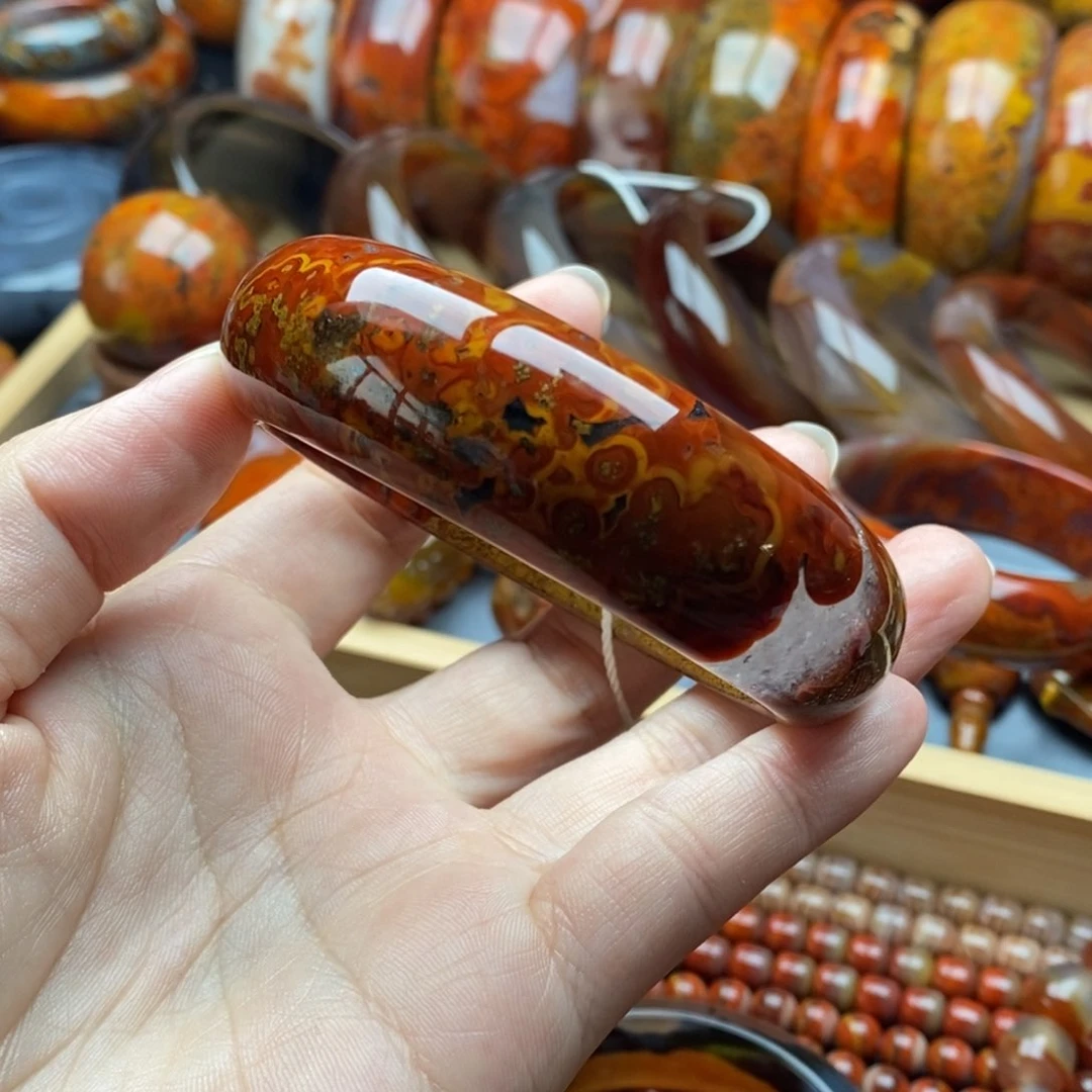 玛瑙/玉髓手镯合金