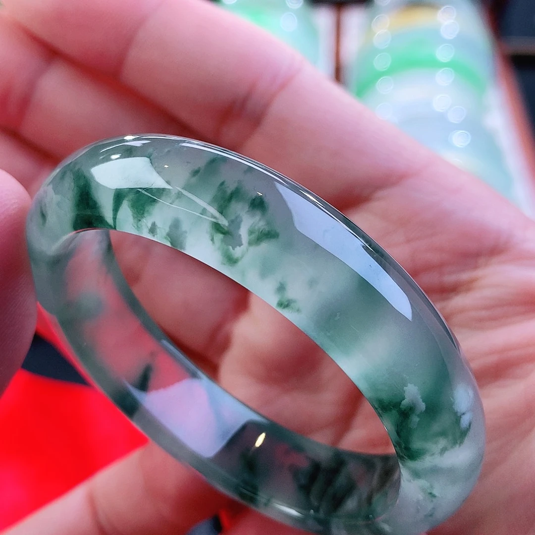 翡翠未镶嵌手镯圈口51-52