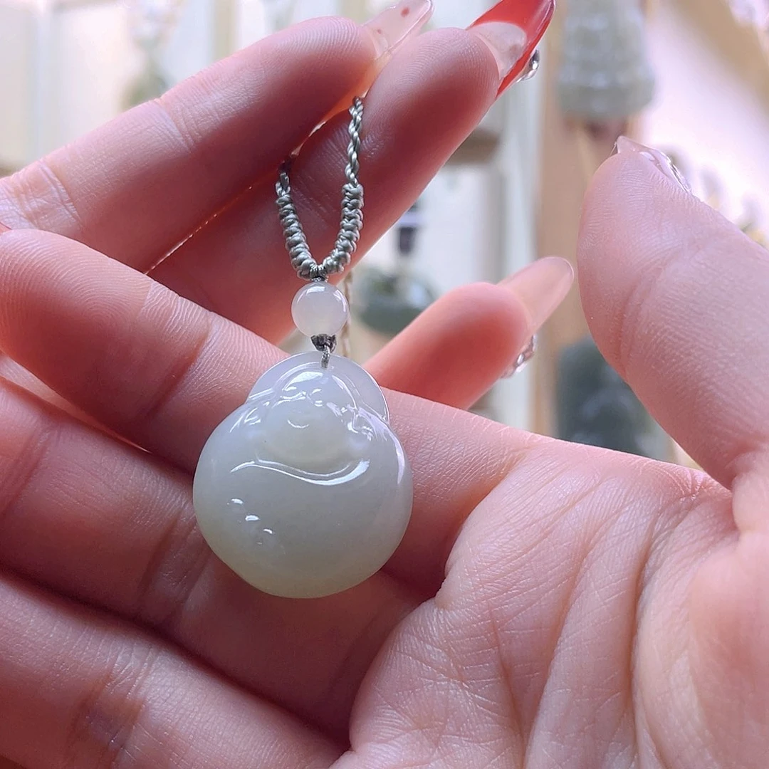 和田玉吊坠(赠链)未镶嵌熊*吖