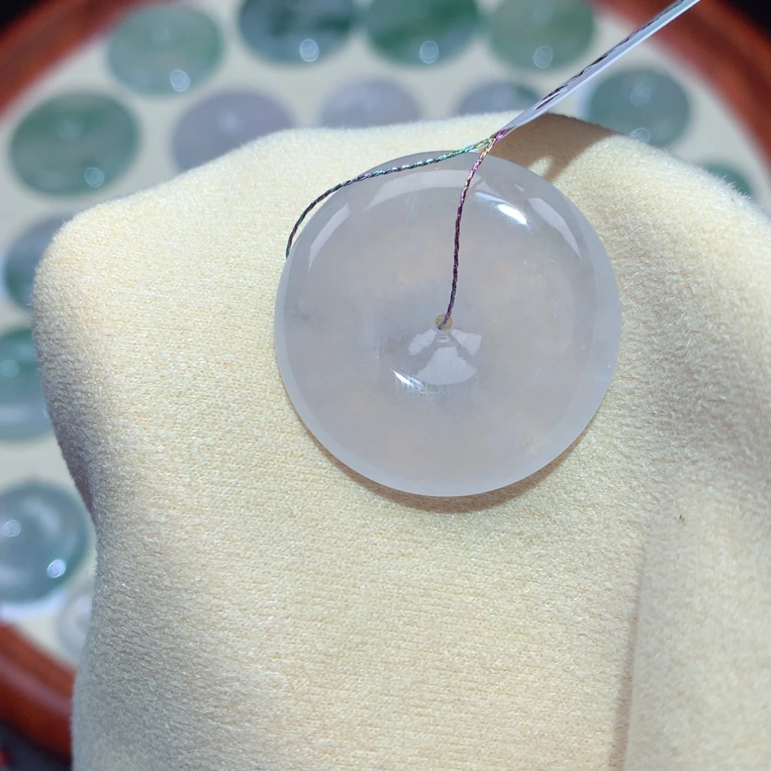 翡翠未镶嵌颈饰翡翠吊坠