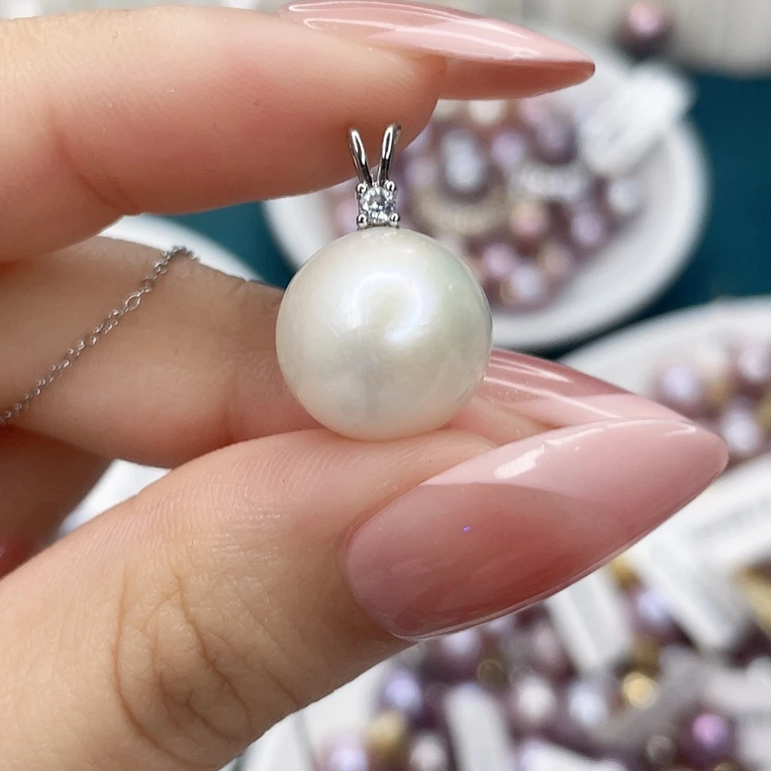 淡水珍珠未镶嵌吊坠(赠链)