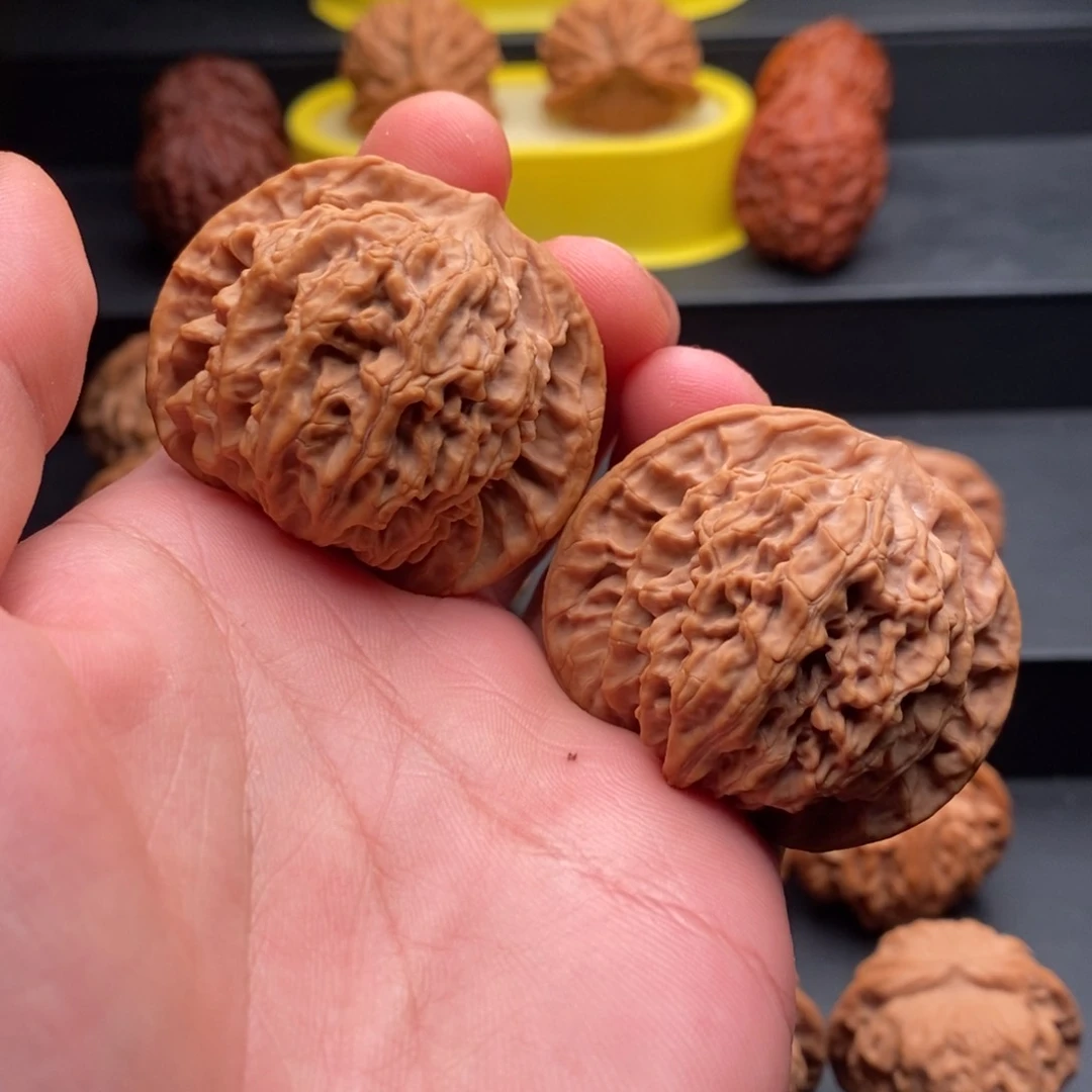 把件文玩核桃盘龙纹45