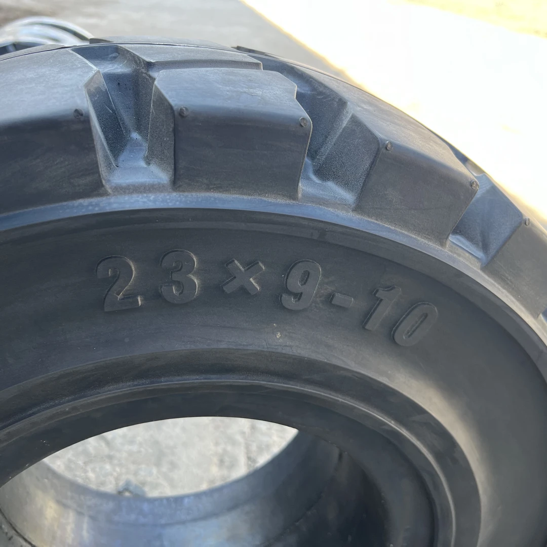 叉车轮胎23×9-10叉车实心胎23×9-10牵引车轮胎23×9-10厚运轮胎