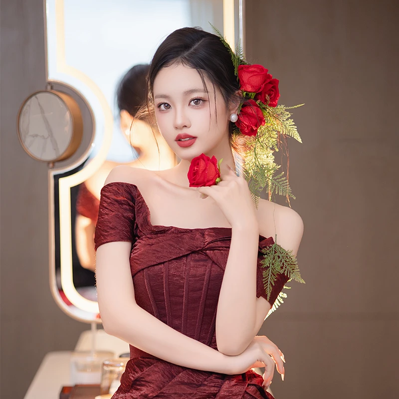 非金属布艺婚庆饰品 仿真玫瑰花敬酒服新娘红色高级感头饰342681