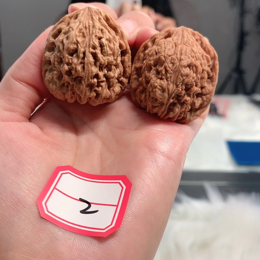 【闪购商品】文玩核桃吊坠南疆 35尺