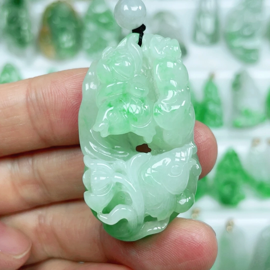 翡翠吊坠(不含链)未镶嵌?****动