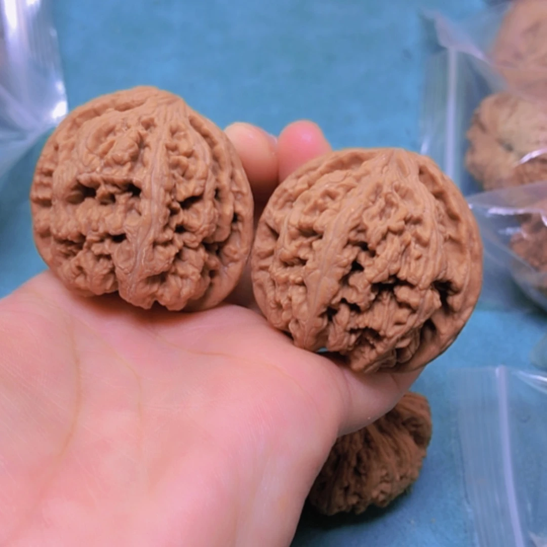 【闪购商品】摆件核桃44粗筋磕尖全品