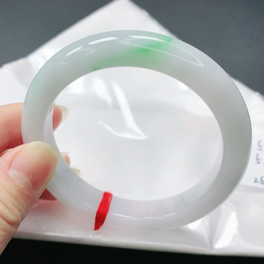 翡翠手镯未镶嵌缅甸天然A货翡翠