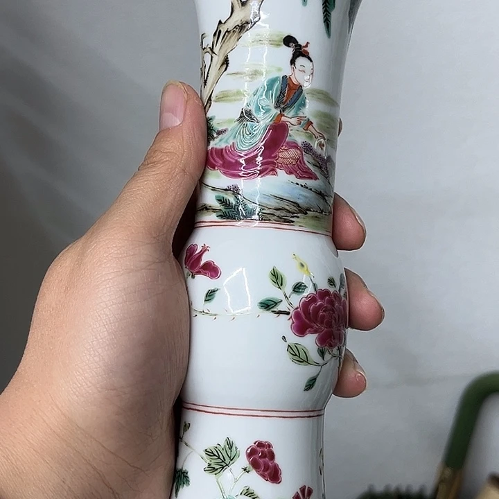*****瓷片精美的陶瓷摆件……