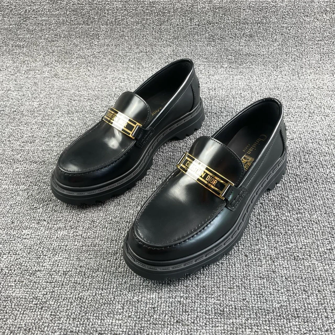 全新未使用 DIOR/迪奥 乐福鞋 36码