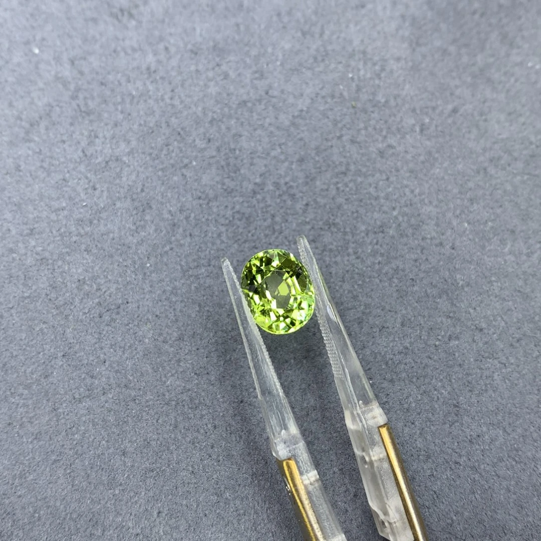 未镶嵌裸石碧玺4.17ct绿碧玺