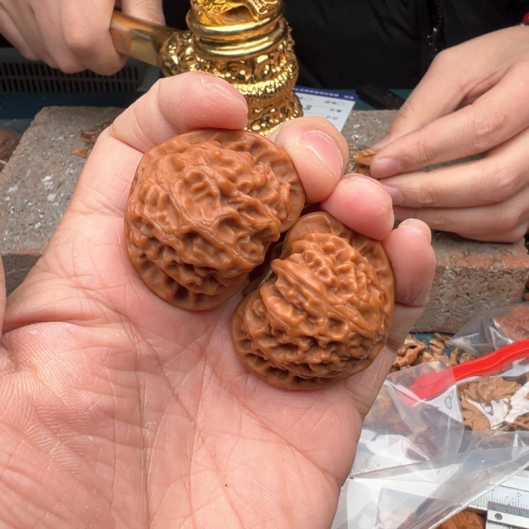 文玩核桃把件全尺寸宫灯