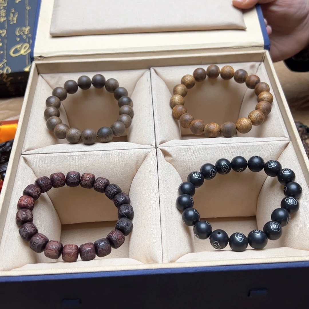 大叶紫檀（黑酸枝木类）