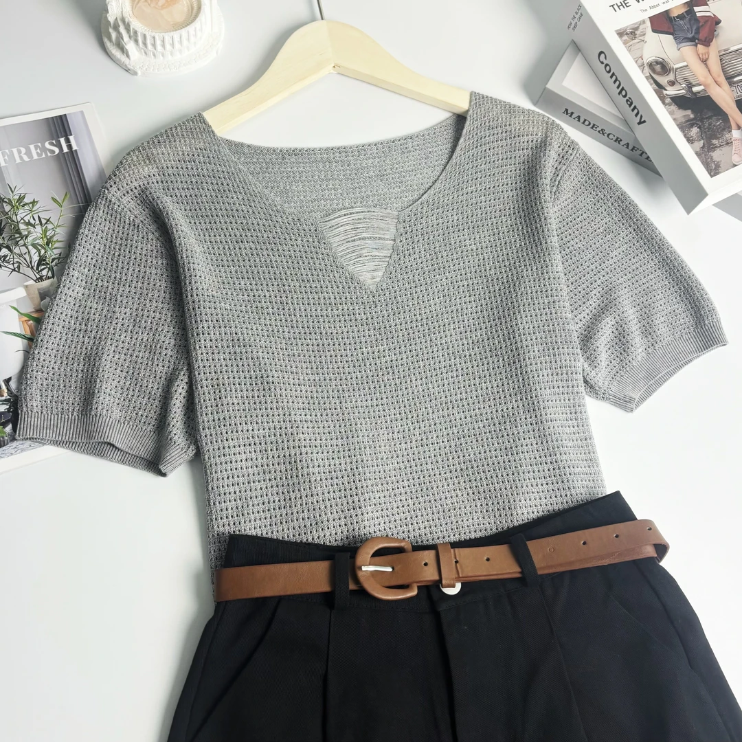 新新定制-设计感流苏V领纯色微镂空夏季薄款微透针织短袖129720