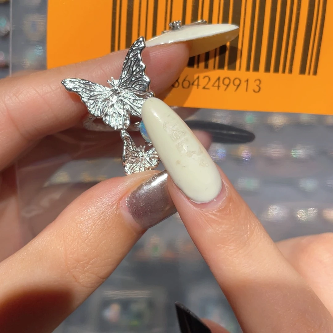 欧泊未镶嵌裸石定制h****爱