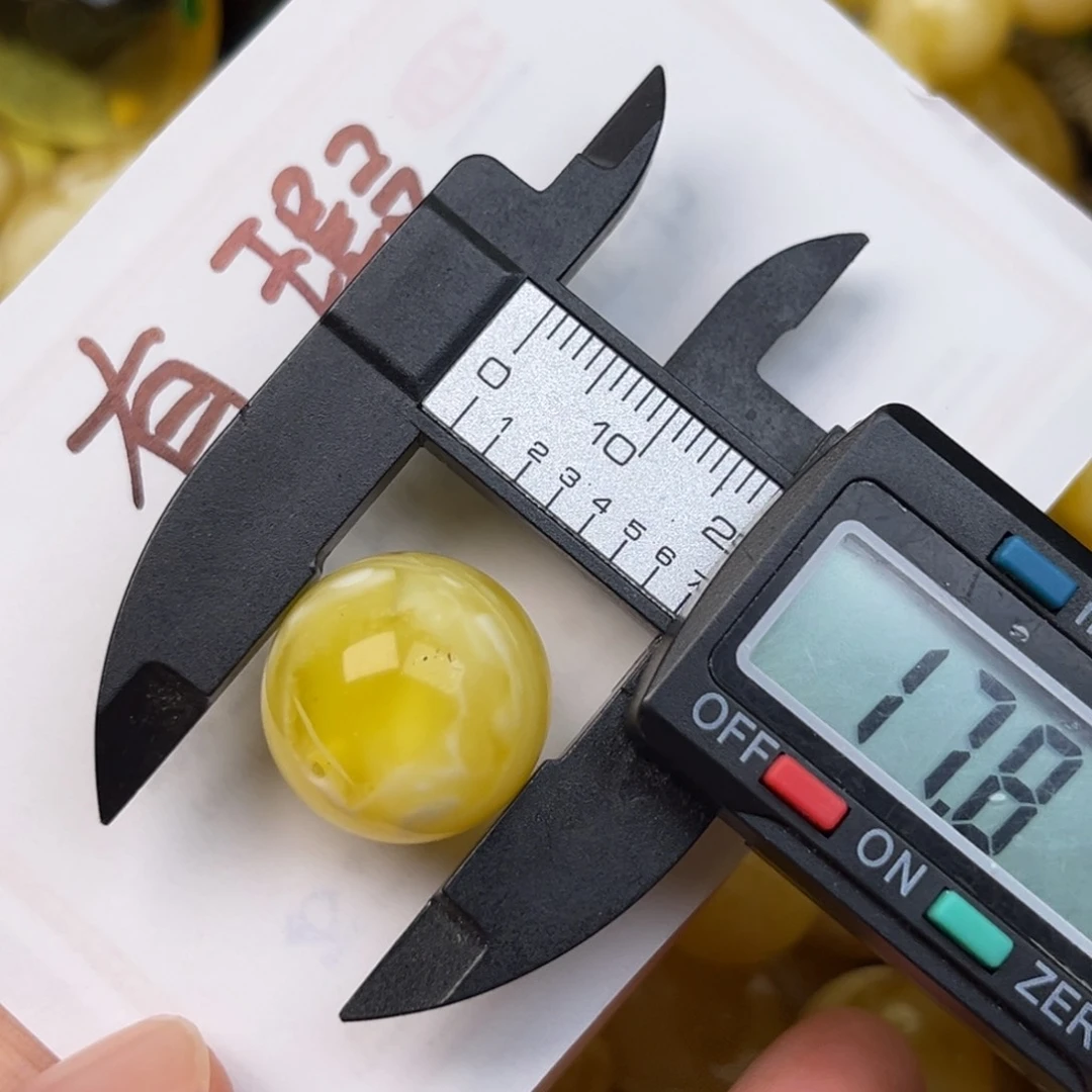 裸石蜜蜡未镶嵌蜜蜡