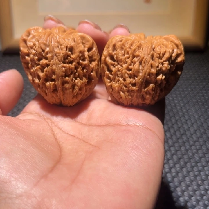 把件文玩核桃天残蝴蝶南疆