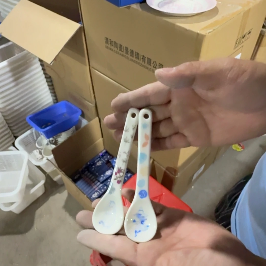 瓷片仓库直播瑕疵处理