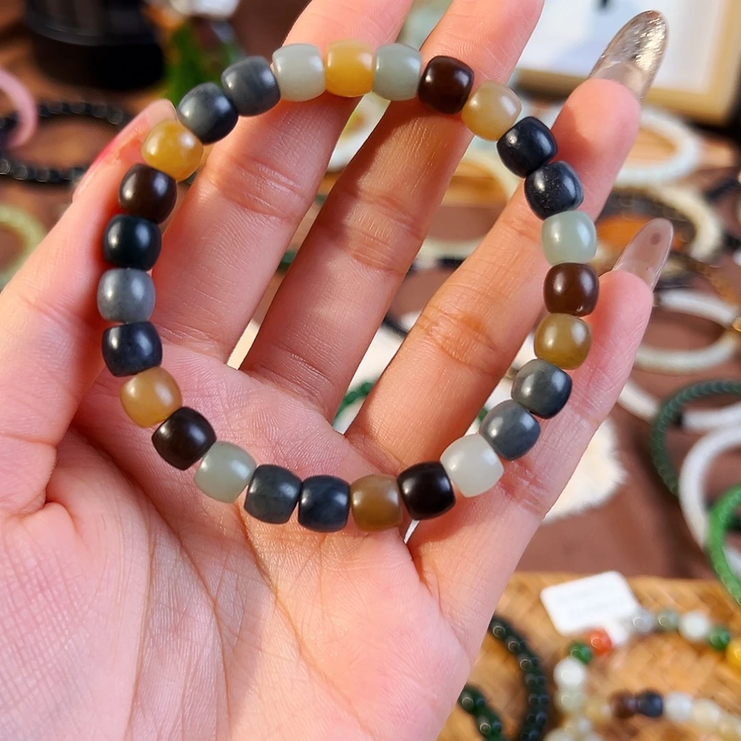 和田玉未镶嵌手串