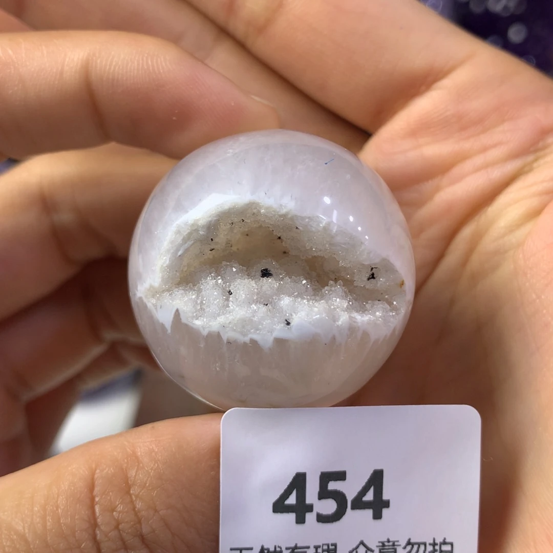 未镶嵌水晶大型摆件（非配饰）