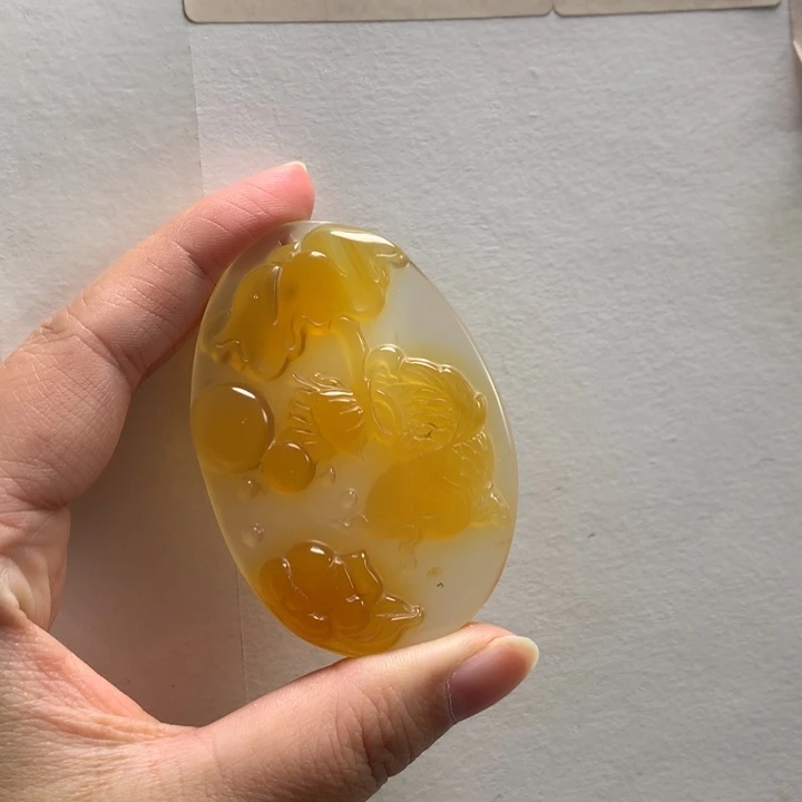 手镯玛瑙/玉髓未镶嵌吊坠