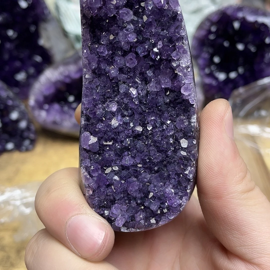 未镶嵌大型摆件（非配饰）紫晶