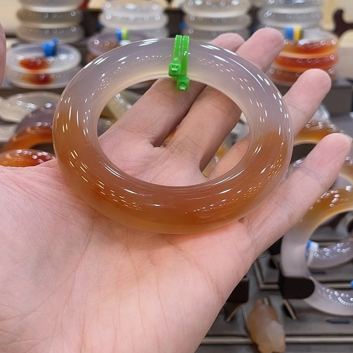 玛瑙/玉髓未镶嵌手镯37