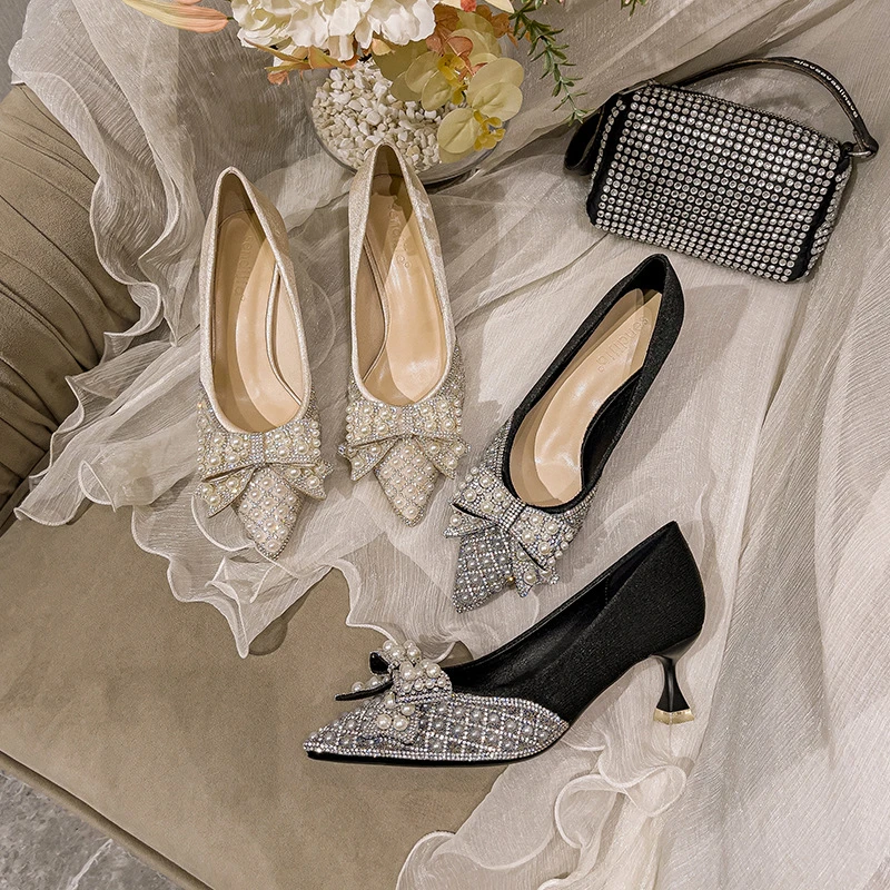 【甜心专属】尖头女鞋气质百搭细跟