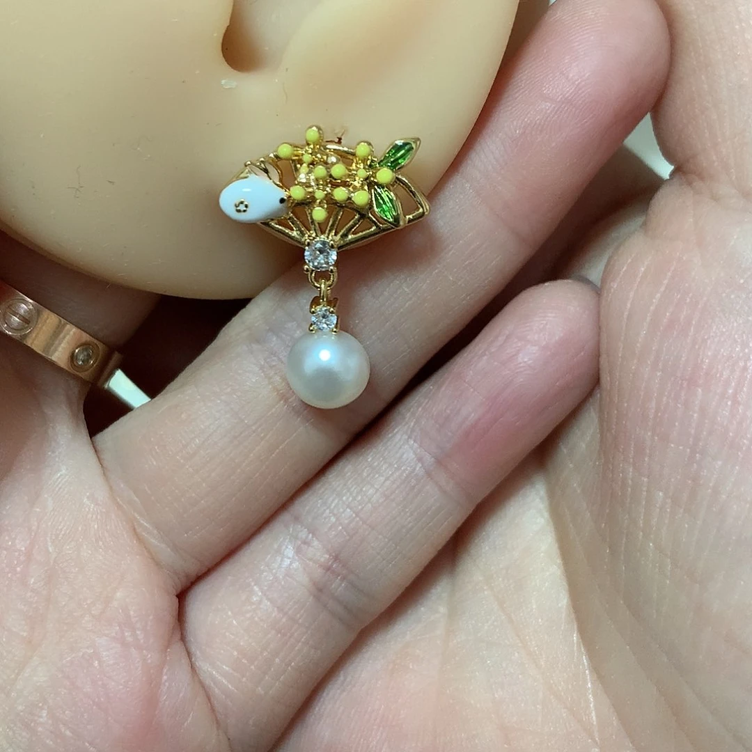 淡水珍珠耳饰合金橘*