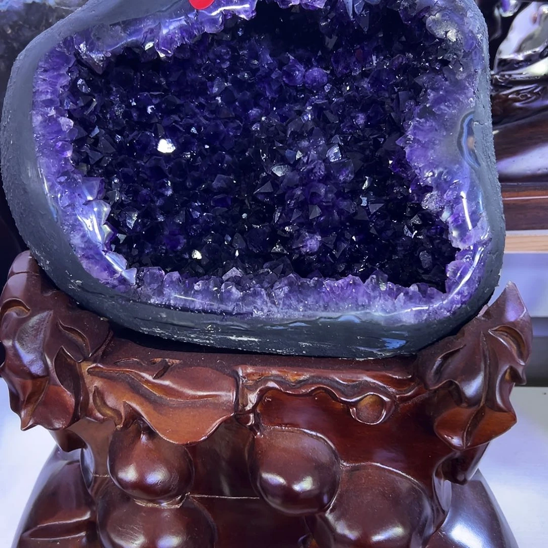 紫晶未镶嵌大型摆件（非配饰）