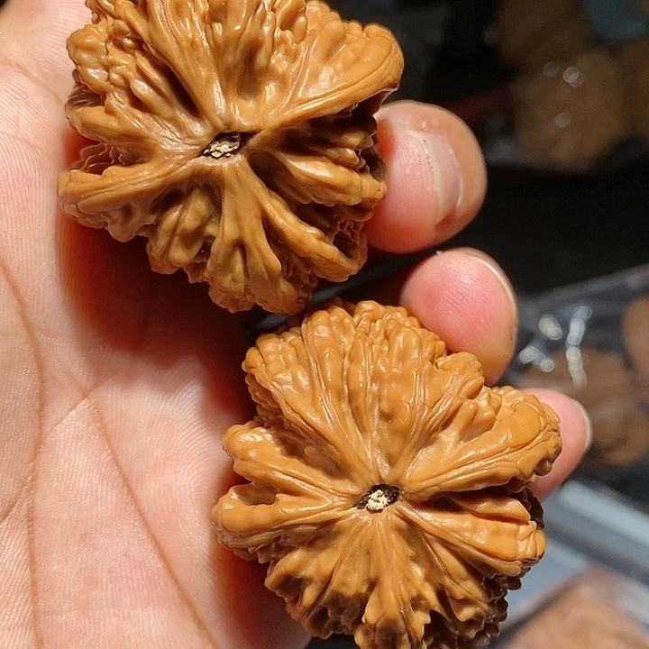 【闪购商品】文玩核桃吊坠夏*虎头王