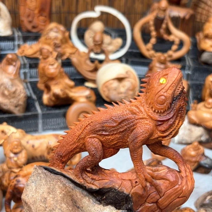 贰***.柏木手把件的设计和制作