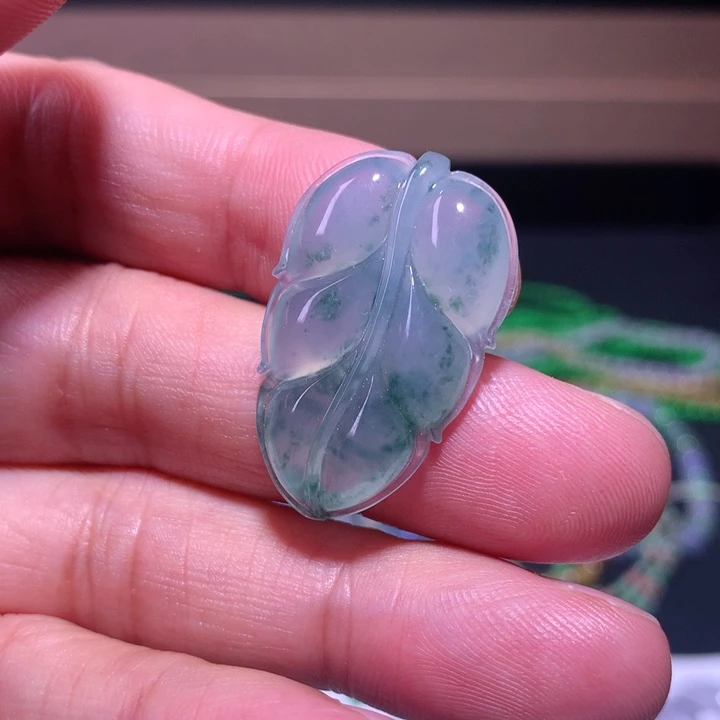 裸石翡翠冰种飘花